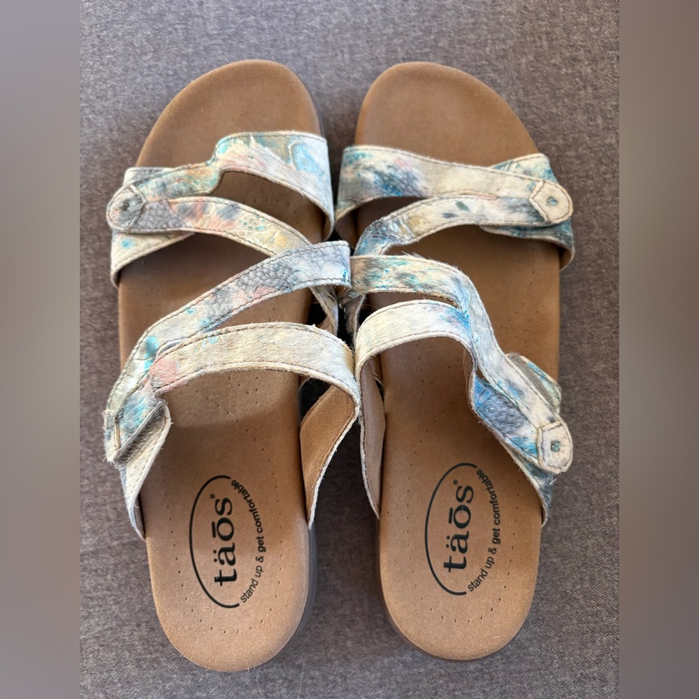 Taos Footwear Women's Double U Multi-Color Sandals